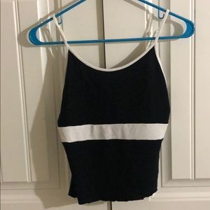 It a cute crop shirt